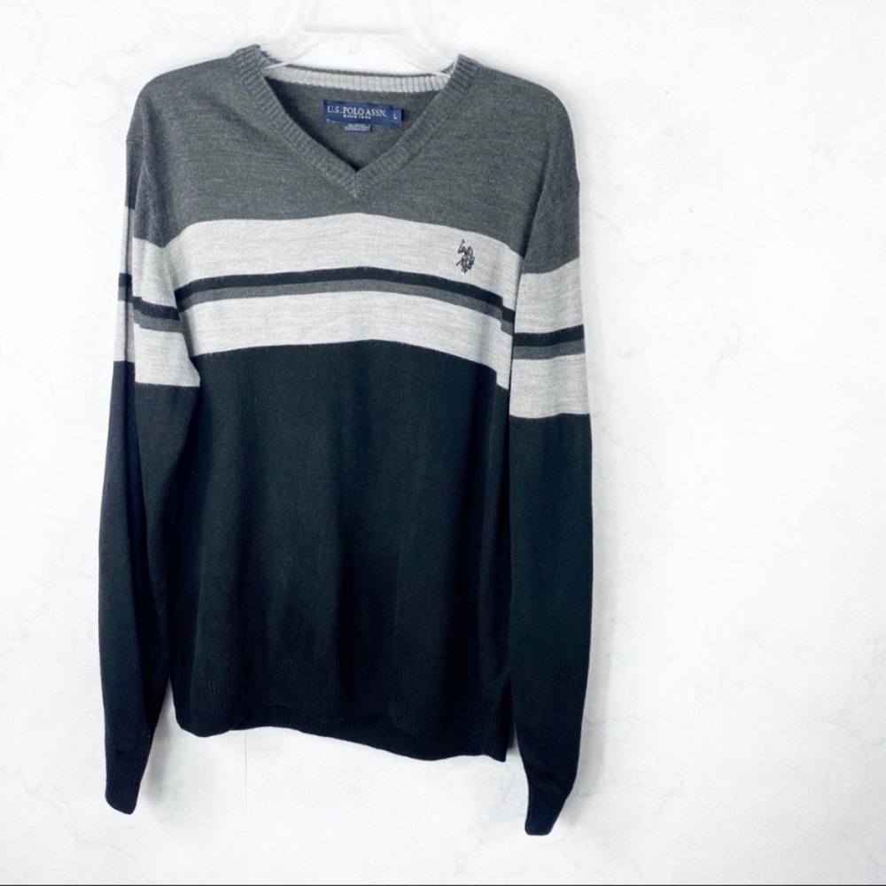 Men's Classic Stripe Sweater
